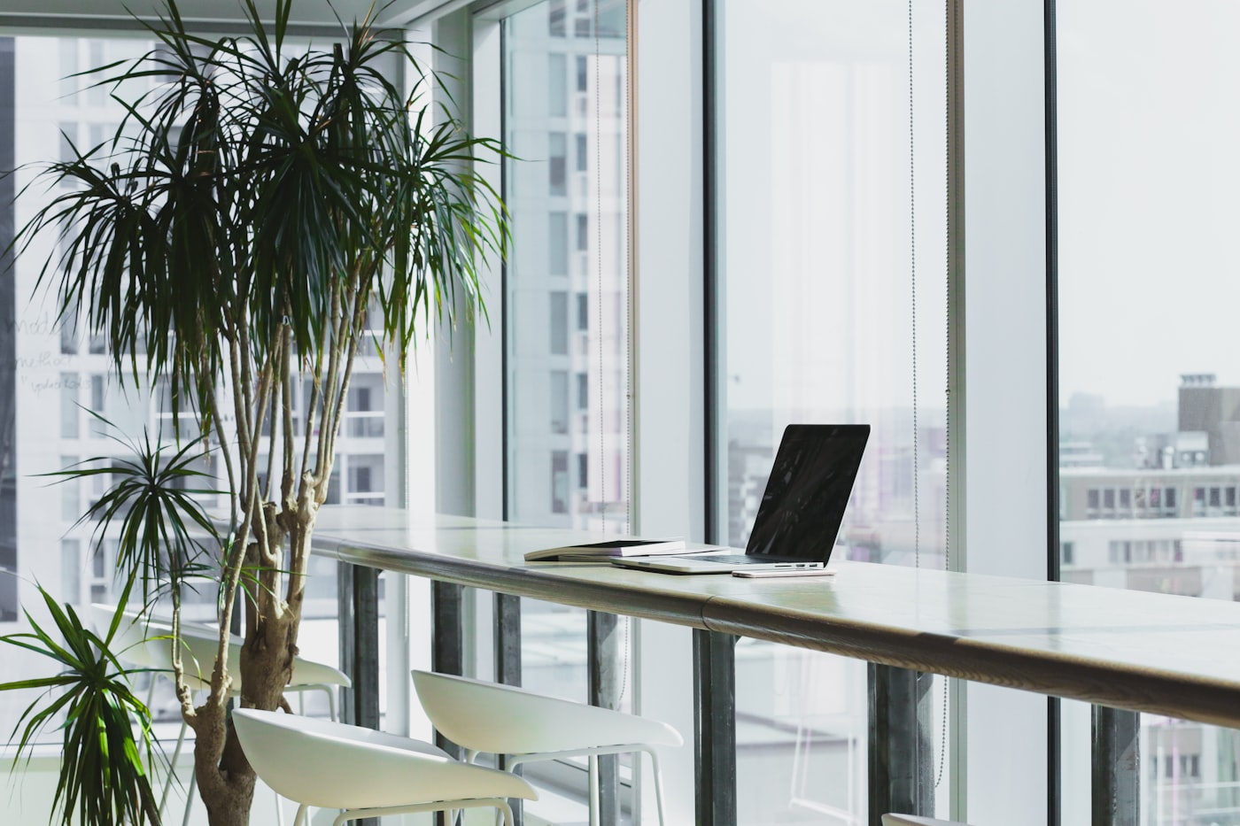 Office workstation managing 168网结果查询记录 lookup systems
